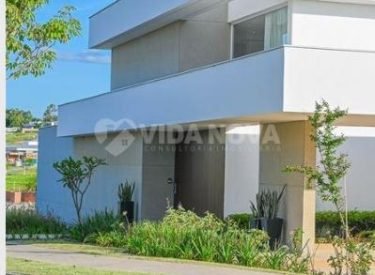 Captura de tela_22-5-2024_111128_www.remax.com.br