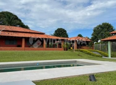 WhatsApp Image 2025-08-13 at 16.16.20 (1)