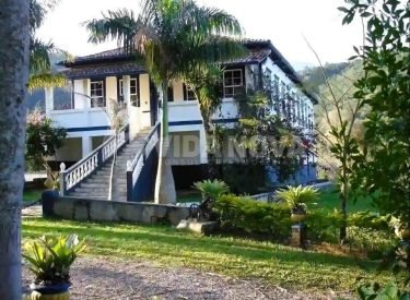 WhatsApp Image 2025-10-04 at 18.29.34