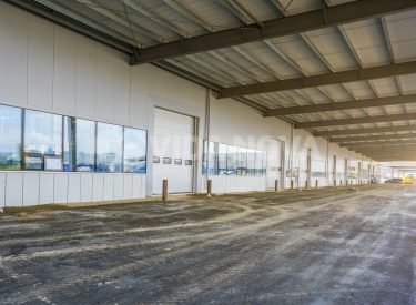 parque-industrial-fabrica-de-construcao-armazem